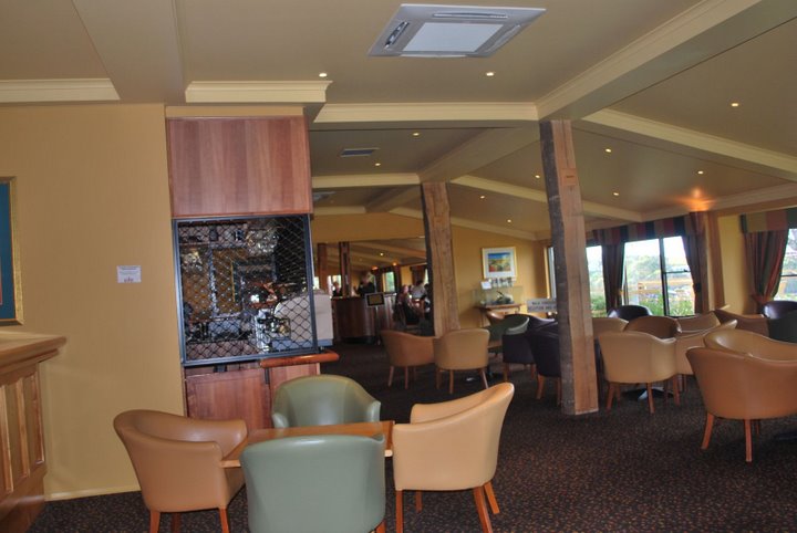 42 degrees restaurant at the Strahan Inn Strahan Tasmania